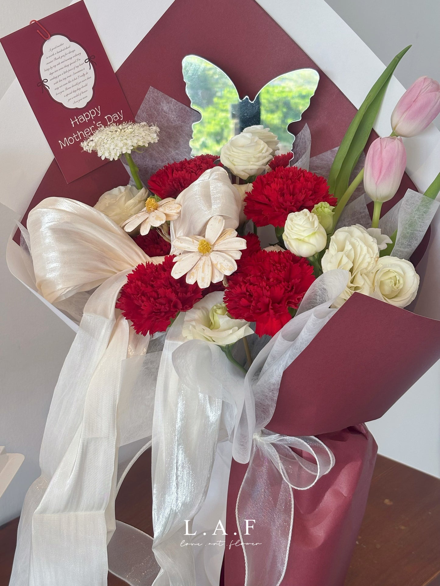 Mother's Day Fresh Bouquet + Butterfly Cake